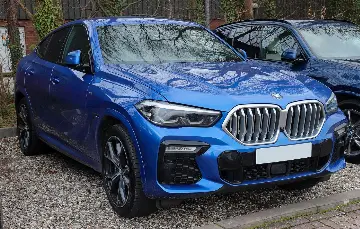 BMW X6 G06