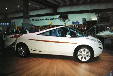 Peugeot 806