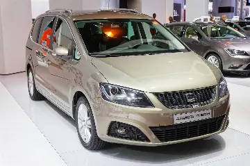 SEAT Alhambra MK II