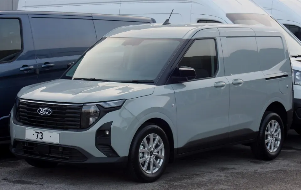 Ford Transit Courier