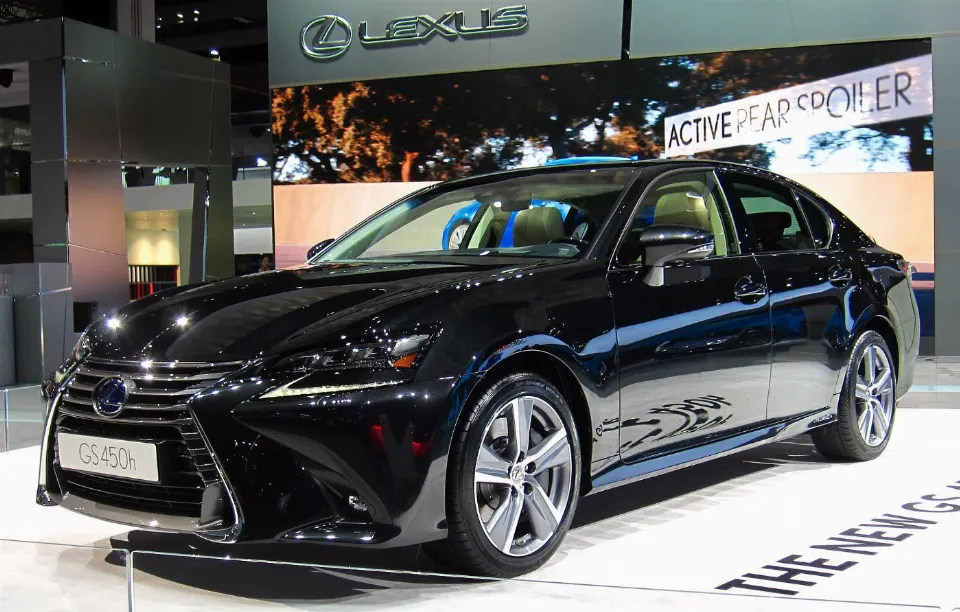 Lexus GS