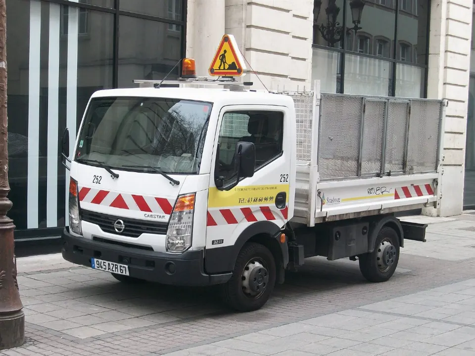 Nissan Cabstar